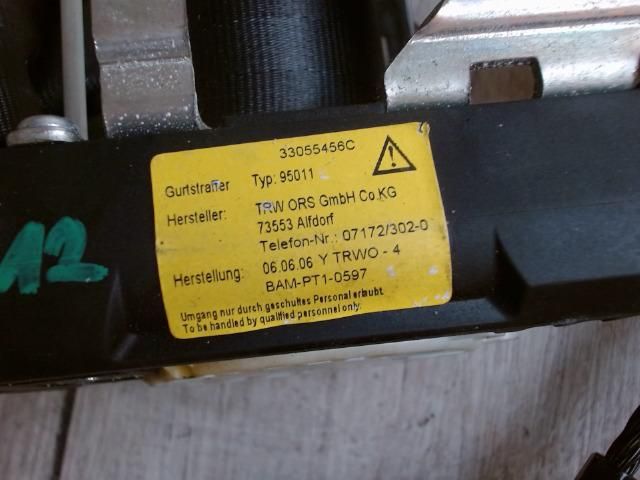 bontott RENAULT CLIO III Jobb Övfeszítő Biztonsági Öv