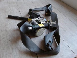 bontott RENAULT CLIO III Jobb Övfeszítő Biztonsági Öv