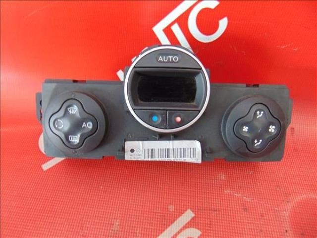 bontott RENAULT CLIO III Klíma Kapcsoló