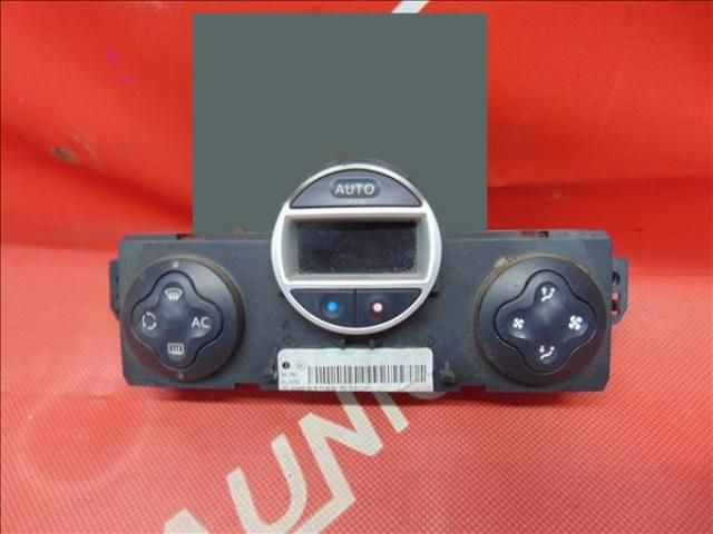 bontott RENAULT CLIO III Klíma Kapcsoló