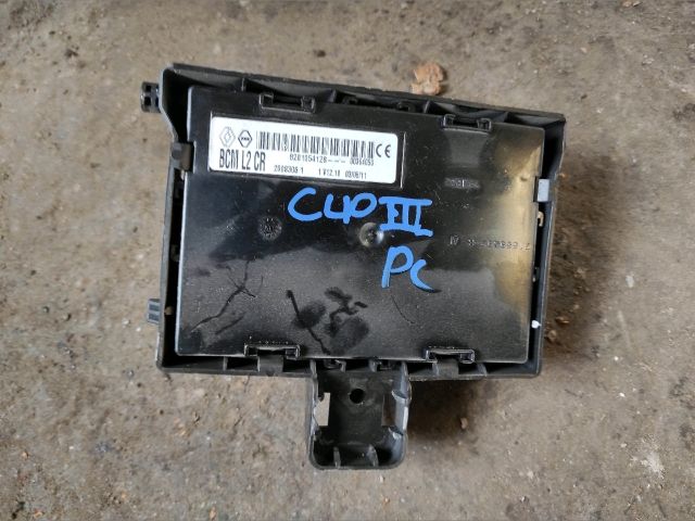 bontott RENAULT CLIO III Komfort Elektronika