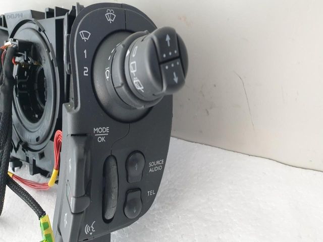 bontott RENAULT CLIO III Komplett Kormánykapcsoló (Bajuszkapcsoló)