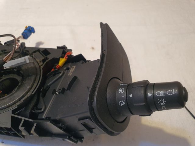 bontott RENAULT CLIO III Komplett Kormánykapcsoló (Bajuszkapcsoló)