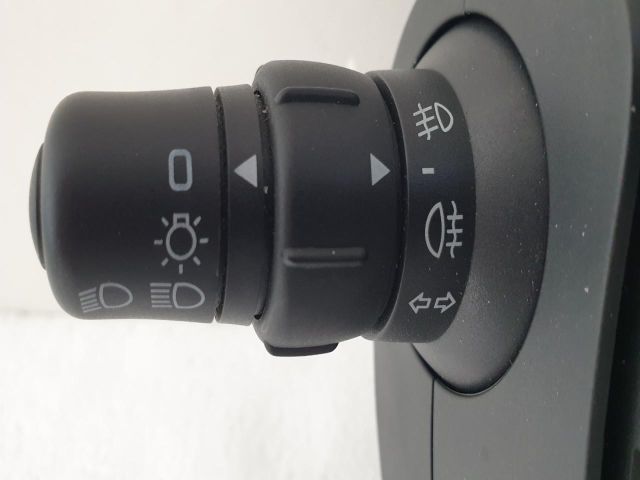 bontott RENAULT CLIO III Komplett Kormánykapcsoló (Bajuszkapcsoló)