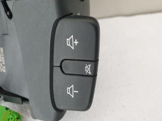 bontott RENAULT CLIO III Komplett Kormánykapcsoló (Bajuszkapcsoló)