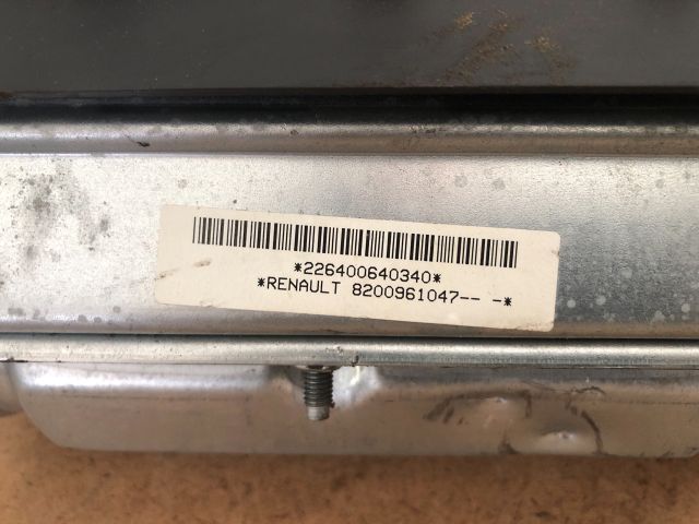 bontott RENAULT CLIO III Komplett Légzsák Szett