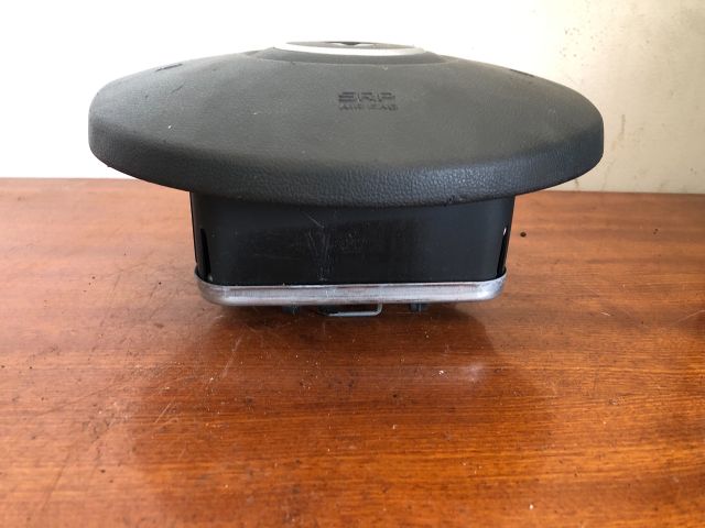 bontott RENAULT CLIO III Kormánylégzsák