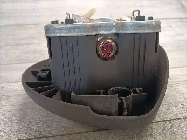 bontott RENAULT CLIO III Kormánylégzsák