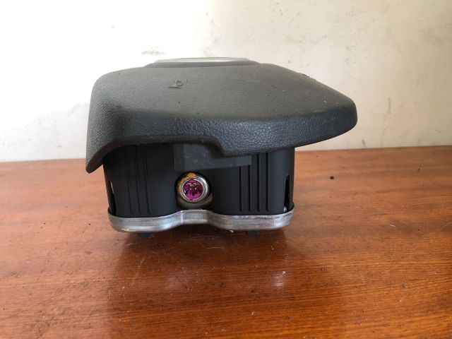 bontott RENAULT CLIO III Kormánylégzsák