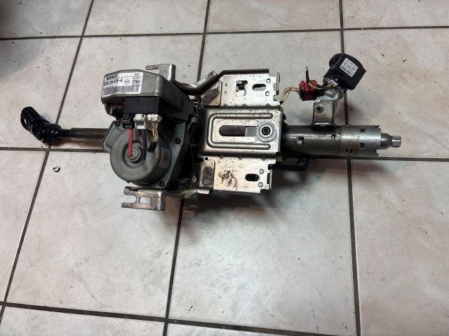 bontott RENAULT CLIO III Kormányoszlop