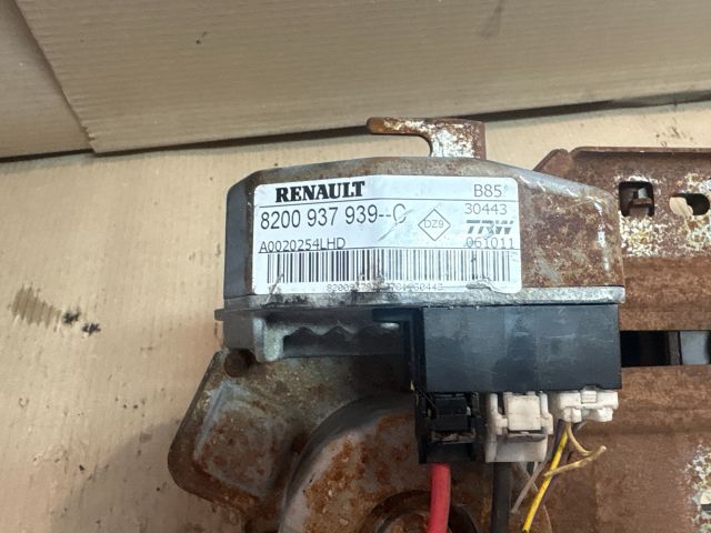 bontott RENAULT CLIO III Kormányoszlop