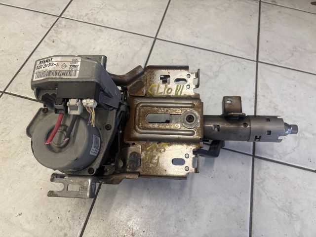 bontott RENAULT CLIO III Kormányszervó Motor (Elektromos)