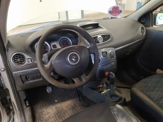 bontott RENAULT CLIO III Középső Szellőző