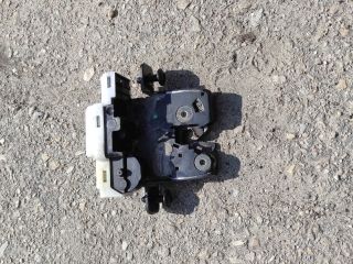 bontott RENAULT CLIO III Központizár Motor Csomagtérajtó