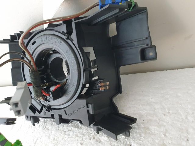 bontott RENAULT CLIO III Légzsák Átvezető Szalagkábel