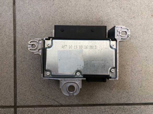 bontott RENAULT CLIO III Légzsák Elektronika