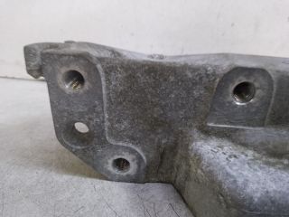 bontott RENAULT CLIO III Motor Tartó Bak (Fém)