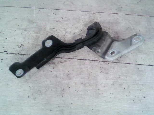 bontott RENAULT CLIO III Motorháztető Jobb Zsanér