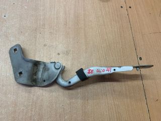 bontott RENAULT CLIO III Motorháztető Jobb Zsanér