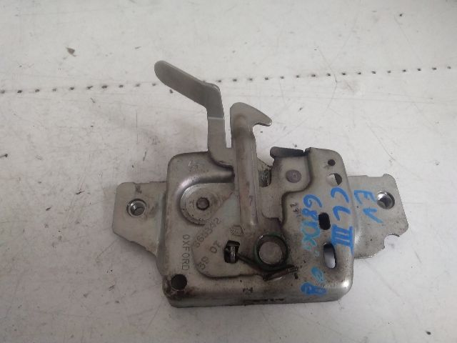 bontott RENAULT CLIO III Motorháztető Zárszerkezet