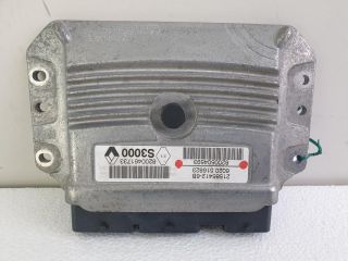 bontott RENAULT CLIO III Motorvezérlő