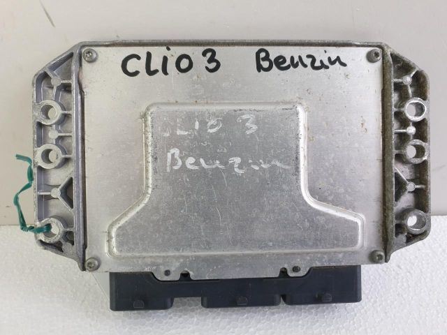 bontott RENAULT CLIO III Motorvezérlő