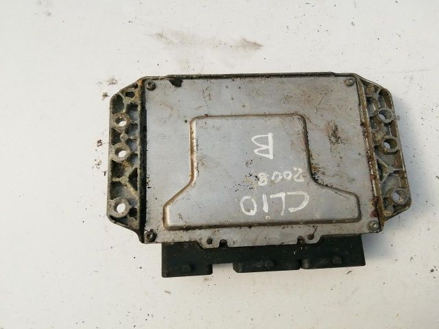 bontott RENAULT CLIO III Motorvezérlő