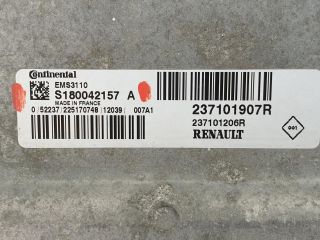 bontott RENAULT CLIO III Motorvezérlő