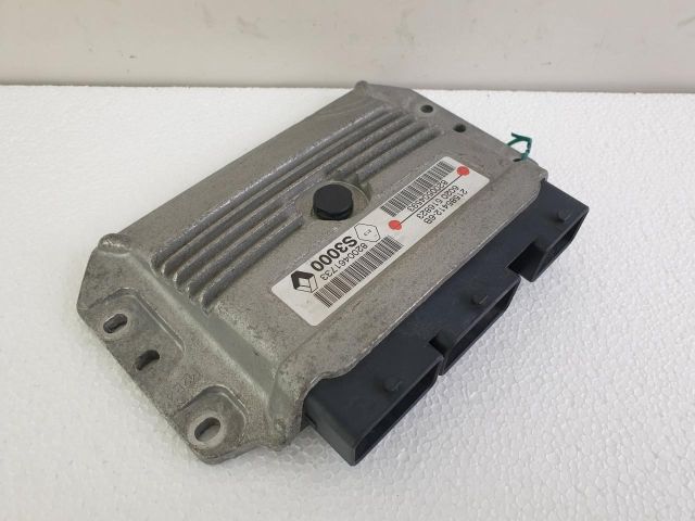 bontott RENAULT CLIO III Motorvezérlő