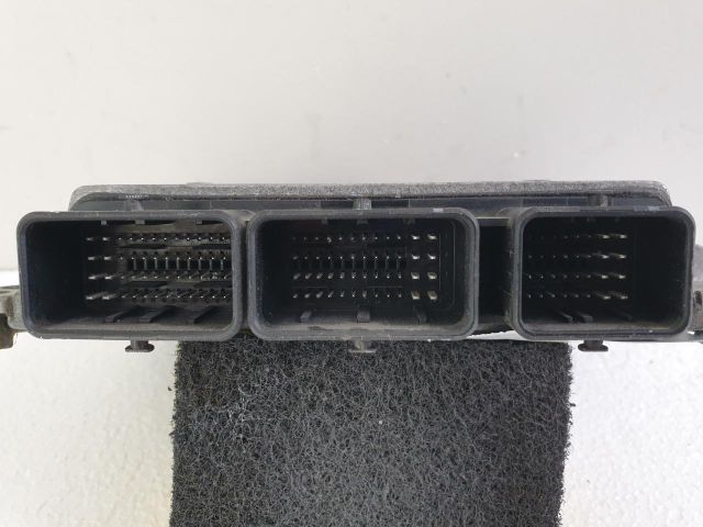 bontott RENAULT CLIO III Motorvezérlő