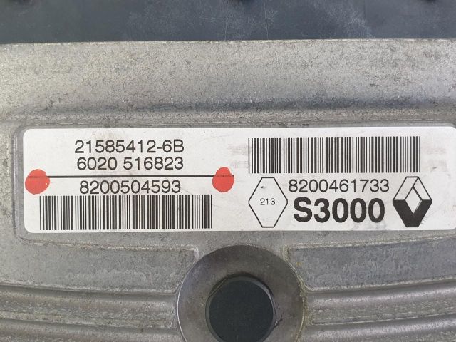 bontott RENAULT CLIO III Motorvezérlő