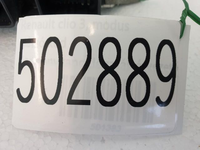 bontott RENAULT CLIO III Motorvezérlő