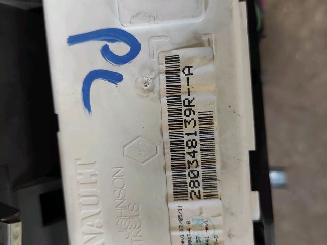 bontott RENAULT CLIO III Multifunkciós Kijelző