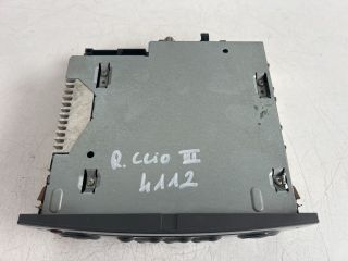 bontott RENAULT CLIO III Rádió / CD