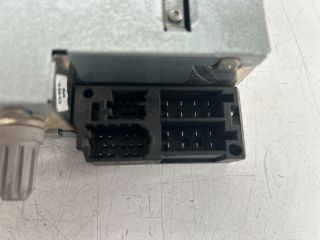 bontott RENAULT CLIO III Rádió / CD