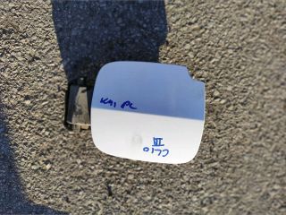 bontott RENAULT CLIO III Tankajtó