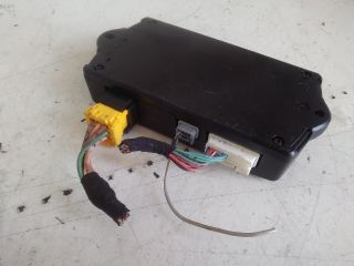 bontott RENAULT CLIO III Telefon Elektronika