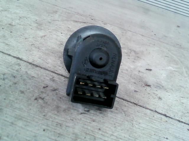 bontott RENAULT CLIO III Tükör Kapcsoló