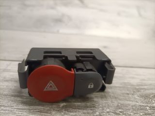 bontott RENAULT CLIO III Vészvillogó Kapcsoló