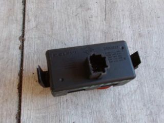 bontott RENAULT CLIO III Vészvillogó Kapcsoló