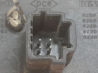 bontott RENAULT CLIO III Vészvillogó Kapcsoló