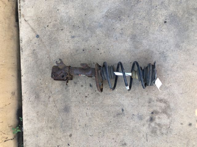 bontott RENAULT CLIO IV Bal első Gólyaláb (Lengécsillapító, Rugó)