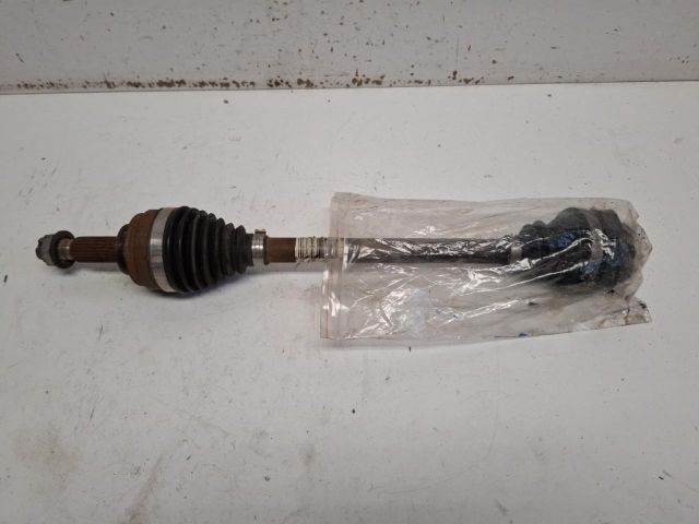 bontott RENAULT CLIO IV Bal Féltengely