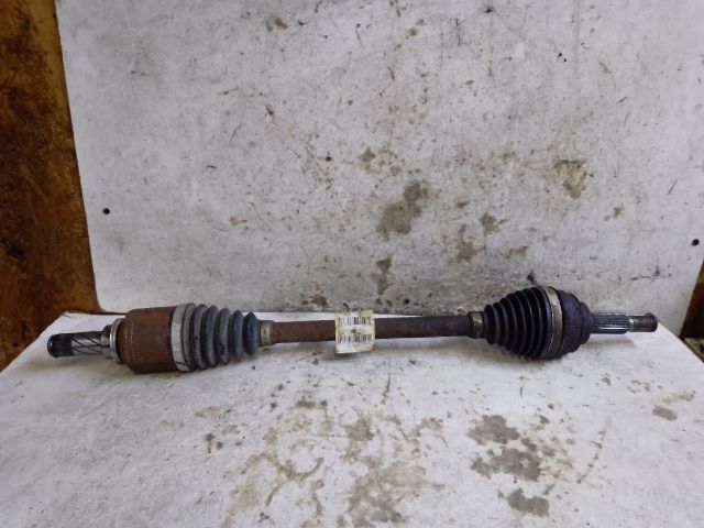 bontott RENAULT CLIO IV Bal Féltengely