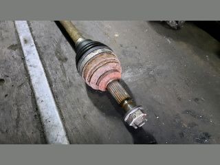 bontott RENAULT CLIO IV Bal Féltengely