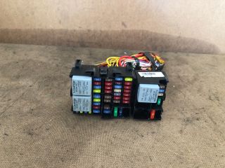 bontott RENAULT CLIO IV Biztosítéktábla Motortér