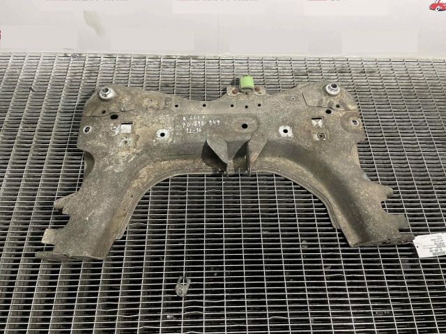 bontott RENAULT CLIO IV Első Bölcső