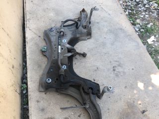 bontott RENAULT CLIO IV Első Bölcső