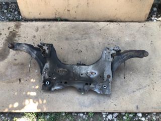 bontott RENAULT CLIO IV Első Bölcső