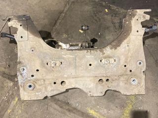 bontott RENAULT CLIO IV Első Bölcső